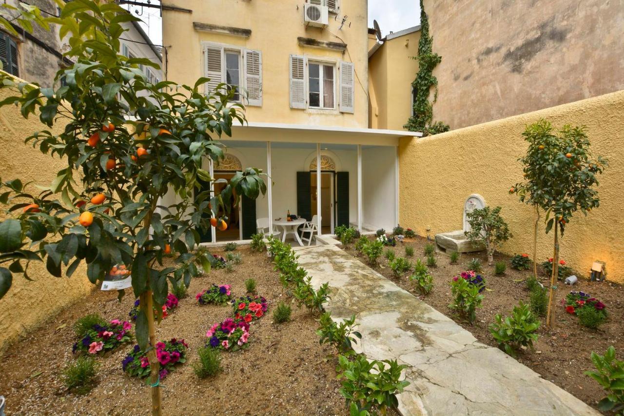 τhe Hidden Garden * Corfu (city)
