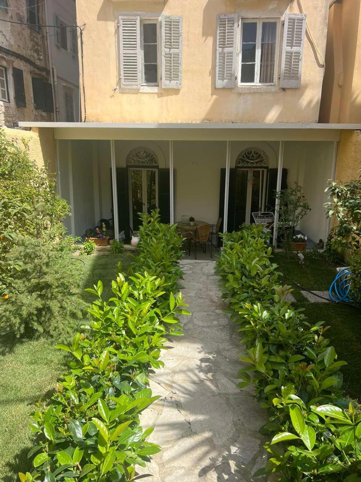 τhe Hidden Garden Corfu (city)
